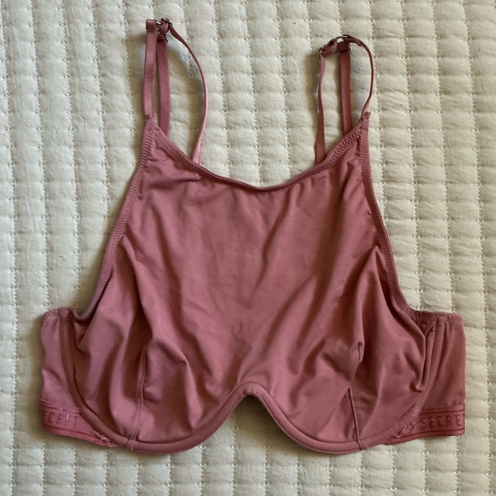 Victoria's Secret Pink Seamless Underwire Bralette
